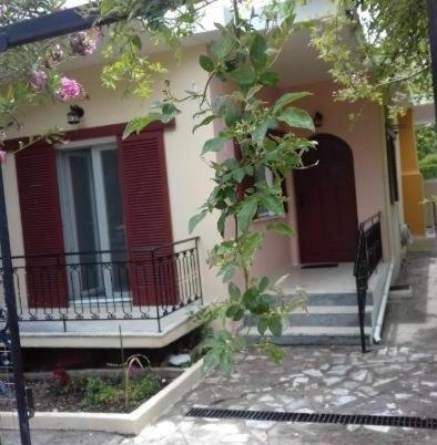 דירות Kariá Karya House מראה חיצוני תמונה